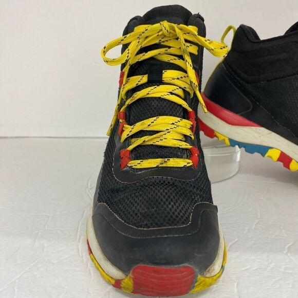 The North Face Activist Mid Future Light Hiking Boots Fiery Red RARE Color SZ 9 - Picture 2 of 10